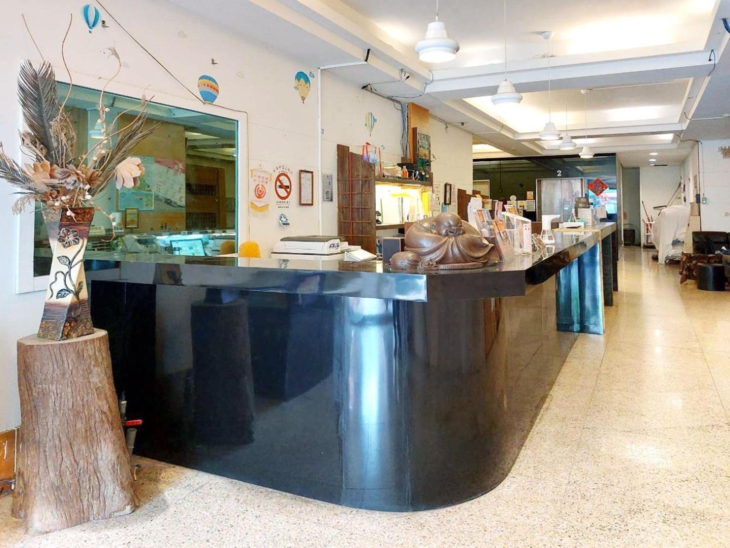 T'ai-tung 松夏大饭店酒店 外观 照片