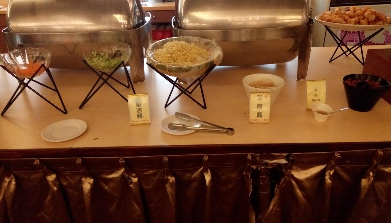 T'ai-tung 松夏大饭店酒店 外观 照片